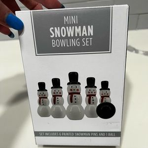 Mini Snowman Bowling Set Tabletop Novelty Game
